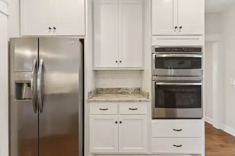 Kitchen - 126 Tom Walker Dr, Beechgrove, TN 37018 photo 5 of 5