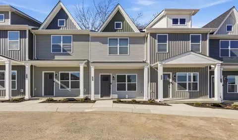 125 Front Ridge Cir, Clarksville, TN 37040