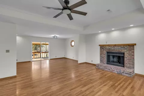 Living - 2195 Clara Mathis Rd, Spring Hill, TN 37174 photo 4 of 7