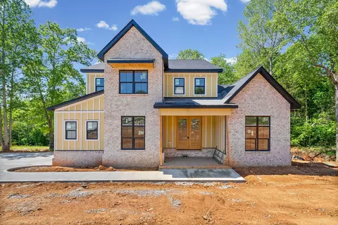1307 Shady Grove Rd, Clarksville, TN 37043