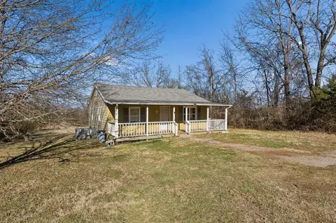 774 Enon Springs Rd W, Smyrna, TN 37167