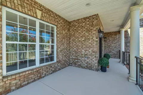 Exterior - 953 Warrior Dr, Murfreesboro, TN 37128 photo 5 of 8