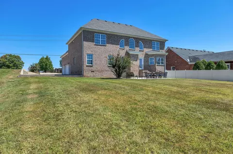 Exterior - 953 Warrior Dr, Murfreesboro, TN 37128 photo 8 of 8