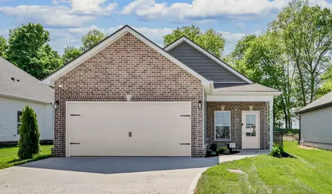 966 Vendue Ave, Clarksville, TN 37042