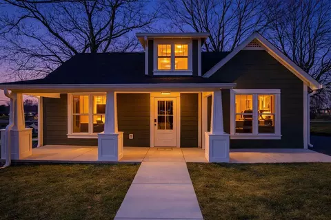 643 N Spring St, Mcminnville, TN 37110