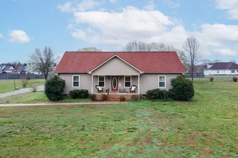 1994 Overland Dr, Chapel Hill, TN 37034