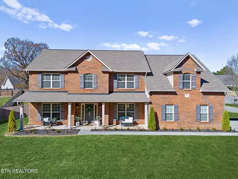 1401 Benson Ln, Knoxville, TN 37932