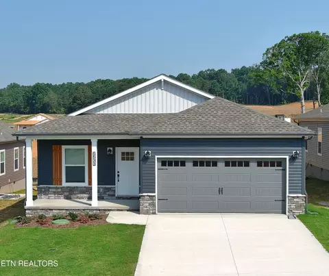 6533 Spotted Orchid Ln, Knoxville, TN 37924