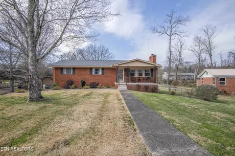 5409 Inwood Rd, Knoxville, TN 37921