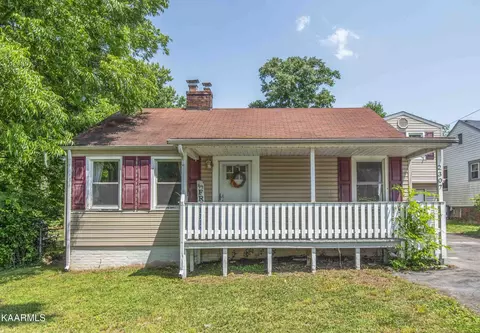 2307 Coker Ave, Knoxville, TN 37917