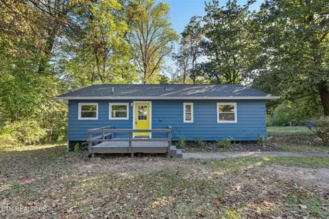 116 Dixie Ln, Oak Ridge, TN 37830
