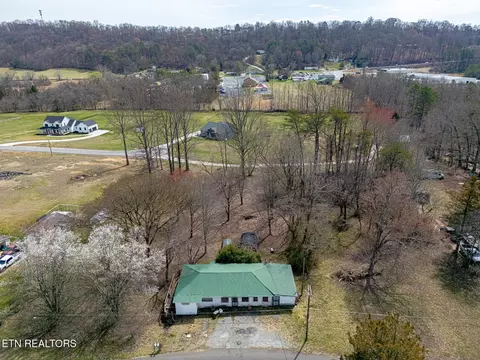 6124 Atkins Rd, Knoxville, TN 37918