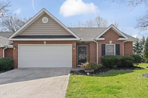 1024 Jadestone Way, Knoxville, TN 37923