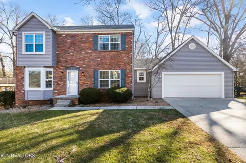 1808 Dunraven Dr, Knoxville, TN 37922