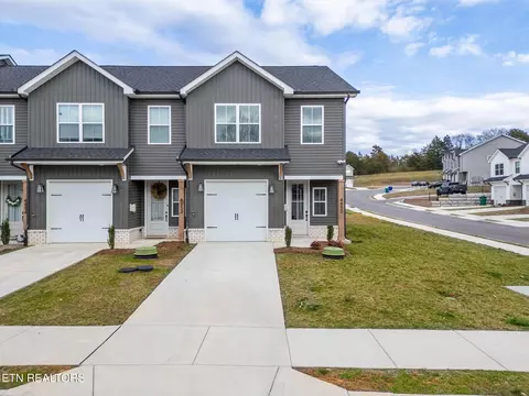4850 Ancient Glacier Ln, Knoxville, TN 37918