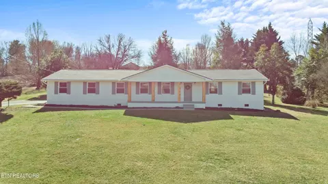 2079 NW Cecil Johnson Rd, Knoxville, TN 37921