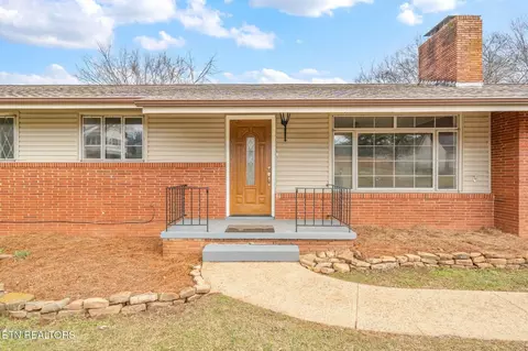 212 Buckingham Dr, Knoxville, TN 37909