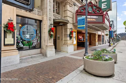 602 S Gay St #902, Knoxville, TN 37902