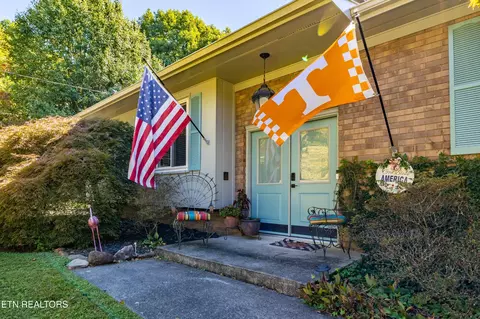 7528 Gynevere Dr, Knoxville, TN 37931
