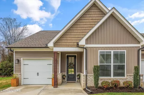 403 Toronto Ln, Knoxville, TN 37918