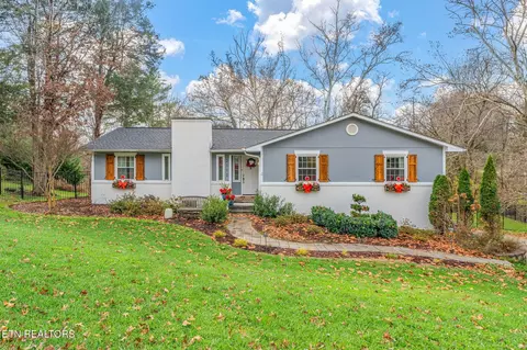 2112 Grenada Blvd, Knoxville, TN 37922