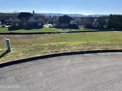 4540 Alan Springs Ln, Knoxville, TN 37938