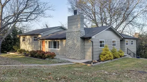 156 Farlow Dr, Knoxville, TN 37934