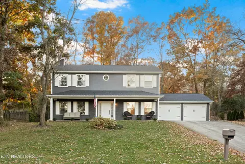 1717 Summer Spring Blvd, Knoxville, TN 37931