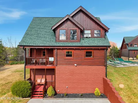 2835 Seth Rd, Pigeon Forge, TN 37863