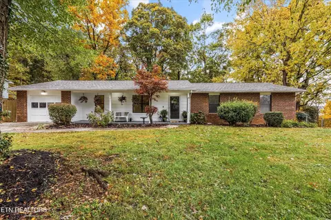10913 Sonja Dr, Knoxville, TN 37934