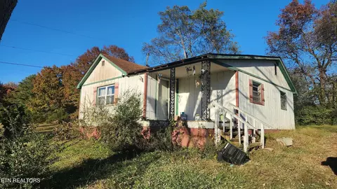 7429 Rising Rd, Knoxville, TN 37924