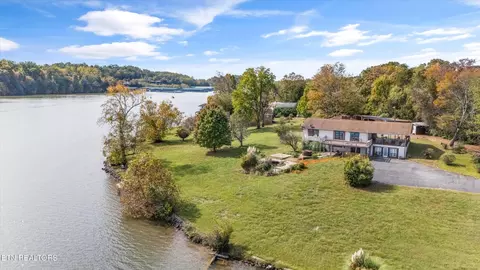 1186 Jenkins Ln, Knoxville, TN 37934