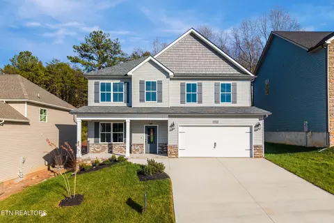 1200 Madison Oaks Rd, Knoxville, TN 37924