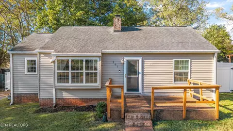207 Rose Ave, Alcoa, TN 37701