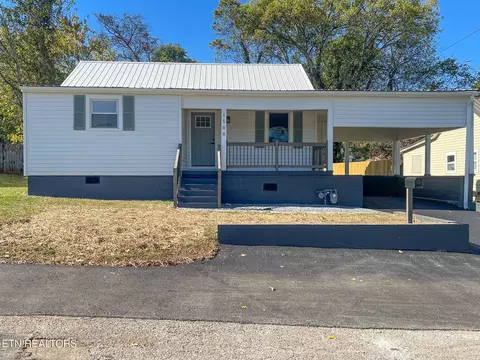 1108 Welch Ave, Loudon, TN 37774