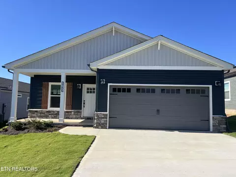3755 Crimson Clover Ln, Knoxville, TN 37924
