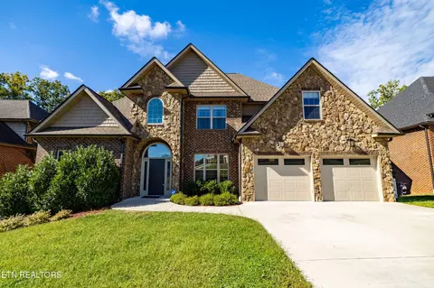 8337 Bluestone Ln, Knoxville, TN 37938