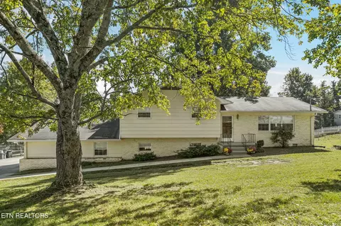 10808 Sonja Dr, Knoxville, TN 37934
