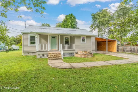 311 Carlton Ct, Maryville, TN 37804