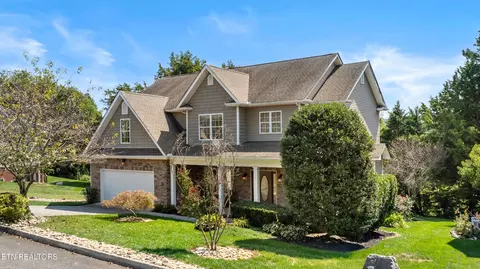 10442 Ivy Hollow Dr, Knoxville, TN 37931