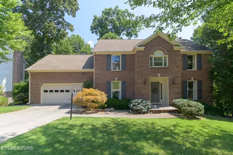 1432 Knightsbridge Dr, Knoxville, TN 37922