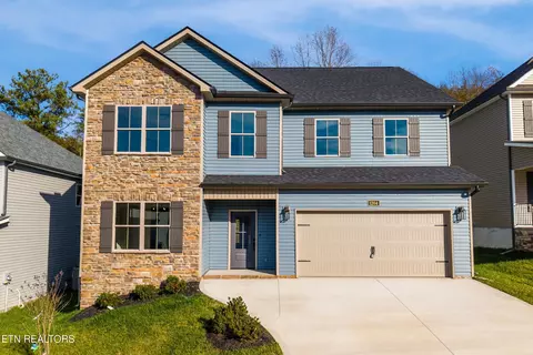 1204 Madison Oaks Rd, Knoxville, TN 37924