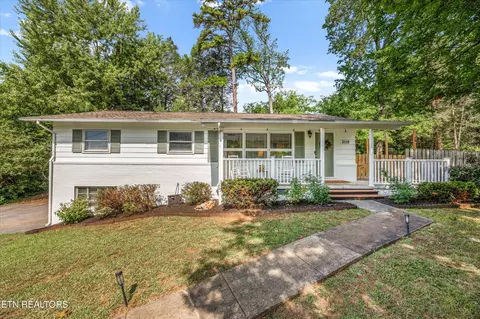 3119 Silverwood Rd, Knoxville, TN 37921