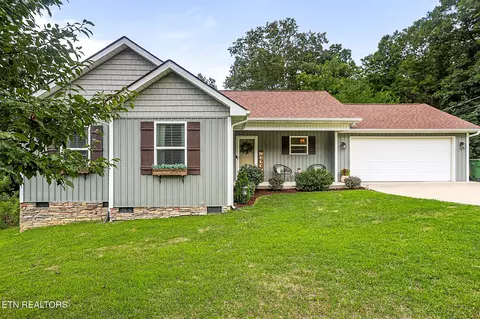 207 Covenant Ln, Maynardville, TN 37807
