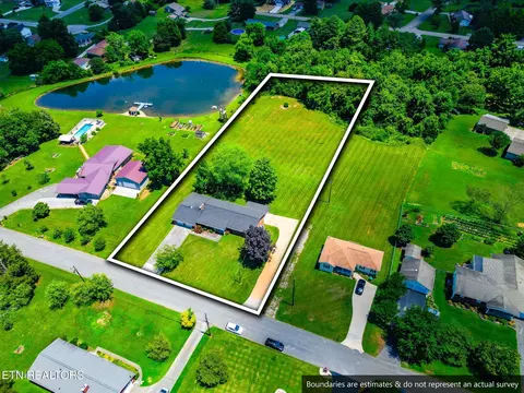 7212 Della Dr, Powell, TN 37849 photo 2