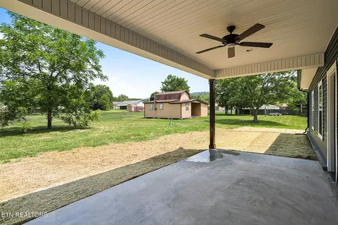 7245 Deville Way, Powell, TN 37849 photo 37
