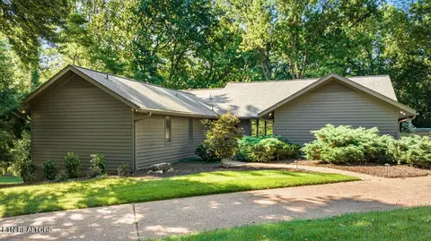 5320 Riverbriar Rd, Knoxville, TN 37919