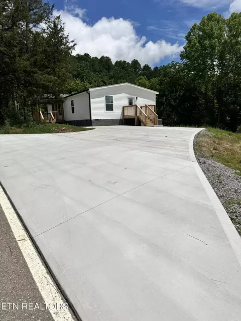 9556 Crisman Rd, Heiskell, TN 37754 photo 3