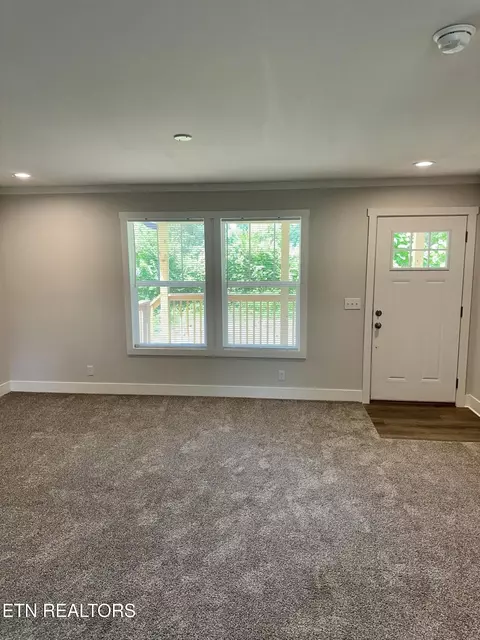 9556 Crisman Rd, Heiskell, TN 37754 photo 17
