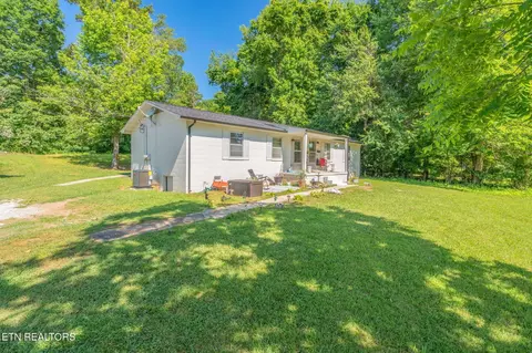 5031 Crippen Rd, Knoxville, TN 37918